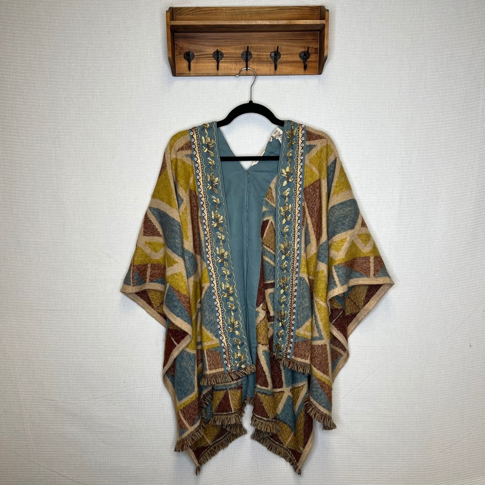 Soft Surroundings Geometric Embroidered Cardigan Shawl‎ Poncho One Size